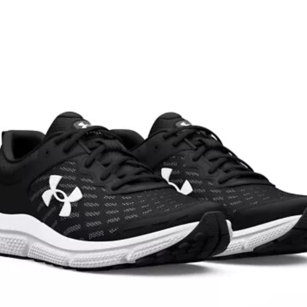 Under Armour Charged Assert 10 Black Sneakers